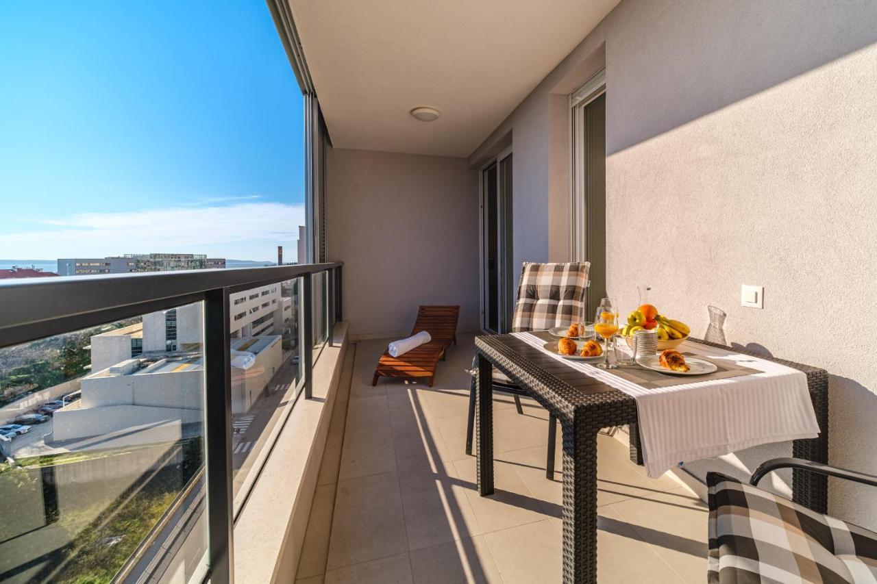 Golden View 7 Apartment Split Exterior photo